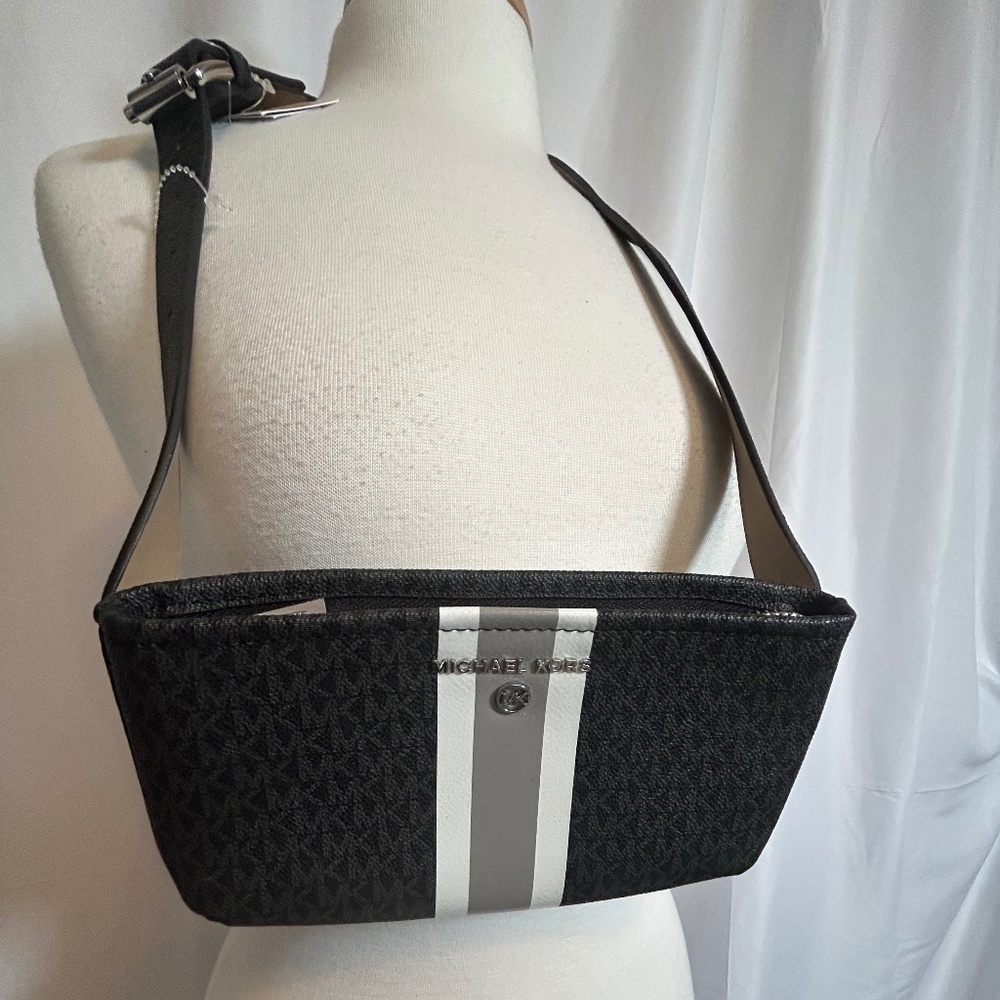 MICHAEL KORS ADJUSTABLE BELT BAG - NEW WITH TAGS